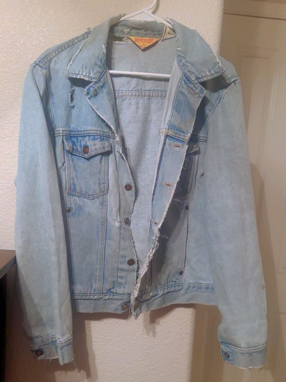 Levi Rustler Vintage Light Wash Blue Denim Jacket - Women's